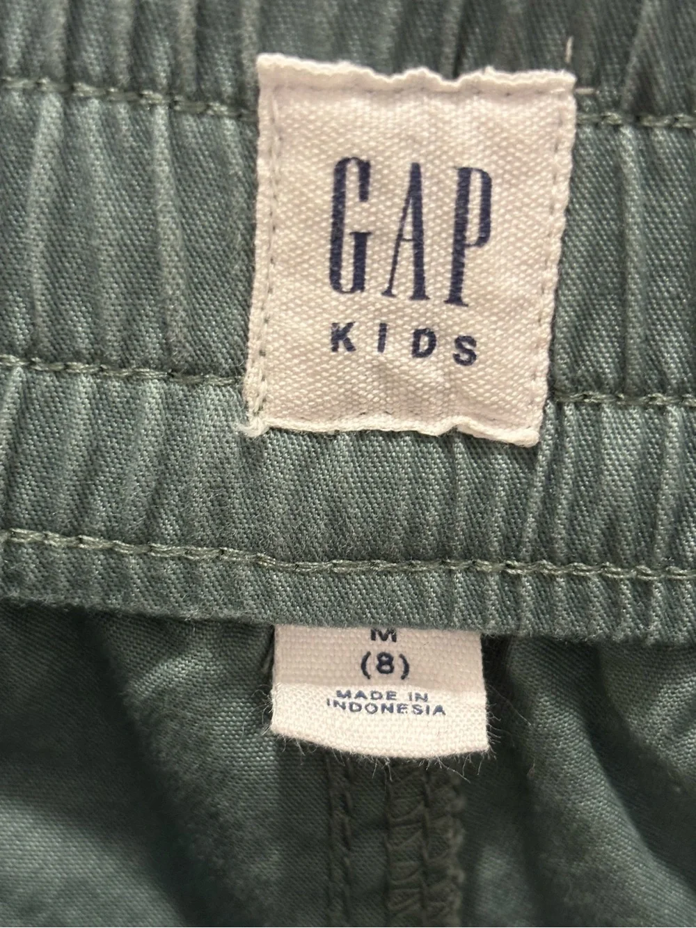 GAP kids seamed